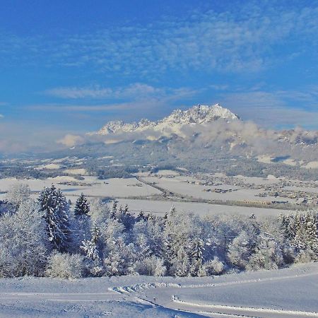 Chalet On The Ski Slope In St Johann In Tyrol Apfeldorf Exterior photo