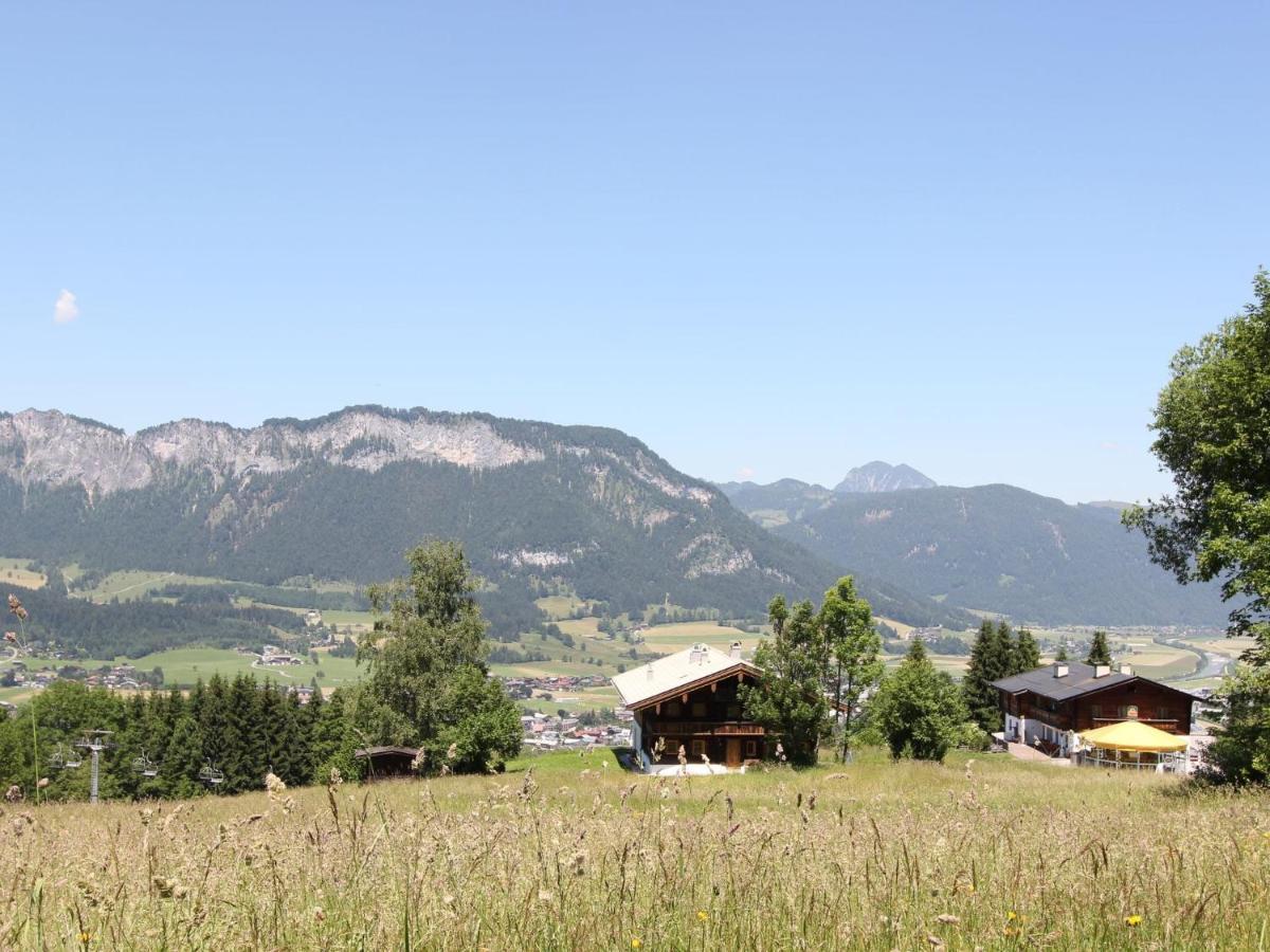 Chalet On The Ski Slope In St Johann In Tyrol Apfeldorf Exterior photo
