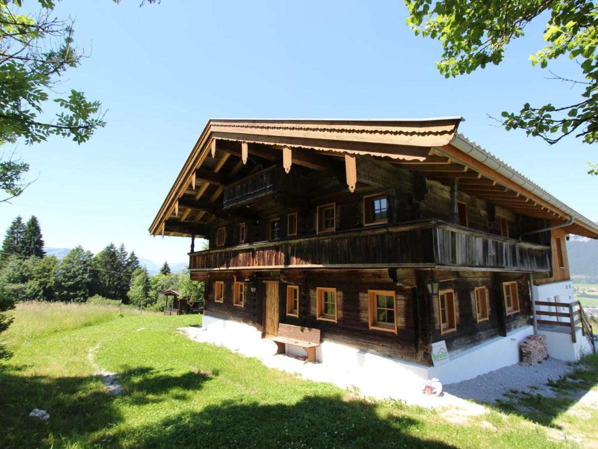 Chalet On The Ski Slope In St Johann In Tyrol Apfeldorf Exterior photo